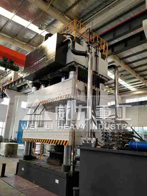 3600噸雙動薄板拉伸油壓機(jī)