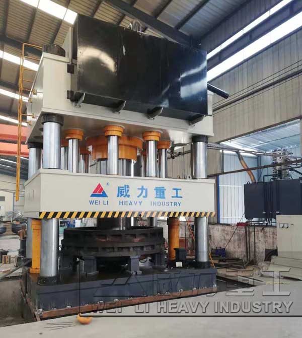 4500噸四柱油壓機(jī)