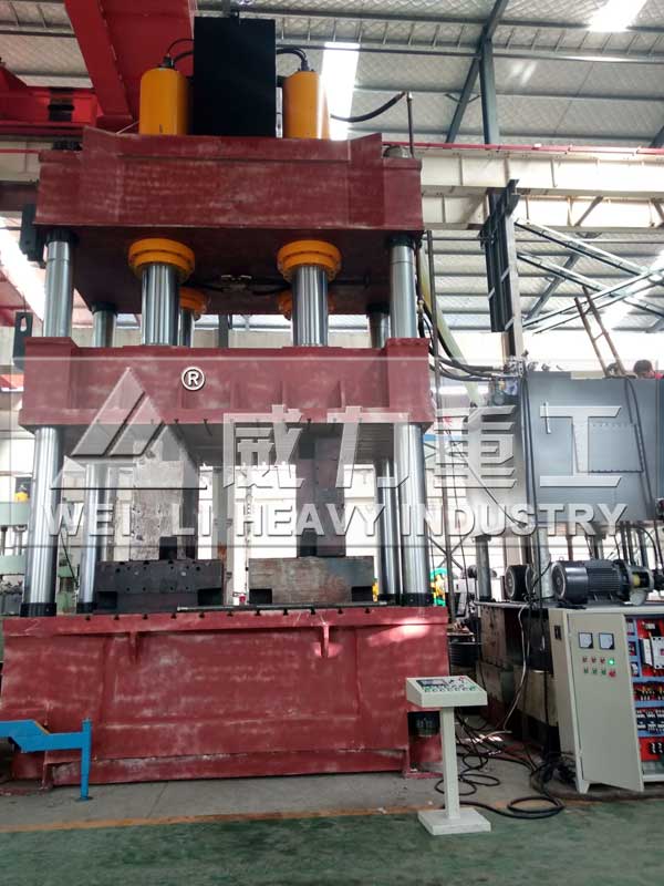 1500噸四柱式玻璃鋼制品成型油壓機